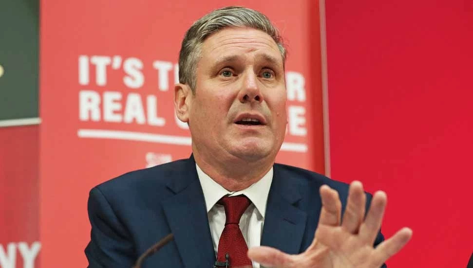 Nikos Hristodulidis ile Keir Starmer, müzakerelerin yeniden başlamasına yönelik çabaları ele aldı