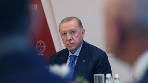 Erdoğan:Savunma sanayiinde ihracat engelleri kaldırılmalı