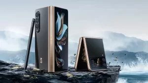 Samsung’tan uygun fiyatlı katlanabilir Z Flip FE mi geliyor?
