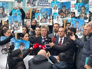 Başbakan Üstel:suçluların en ağır şekilde cezalandırılacağına inanıyoruz,dava sonuçlanana kadar bu mücadelenin takipçisi olacağız