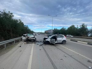 Girne’de zincirleme trafik kazası. Üç kişi yaralandı