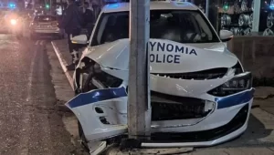 Larnaka’da görev başındaki polis, kalp krizi nedeniyle hayatını kaybetti