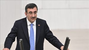 TC Cumhurbaşkanı Yardımcısı Yılmaz, 2025’te dünya ekonomisindeki beklentileri değerlendirdi