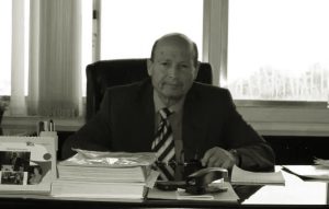 Cumhuriyet Meclisi kurucu üyesi Mehmet Altınay 79 yaşında hayatını kaybetti…Altınay için yarın Meclis’te tören düzenlenecek