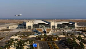 İsrailli havayolu şirketlerinin, Baf Havalimanına uçmama kararında belirsizlik sürüyor