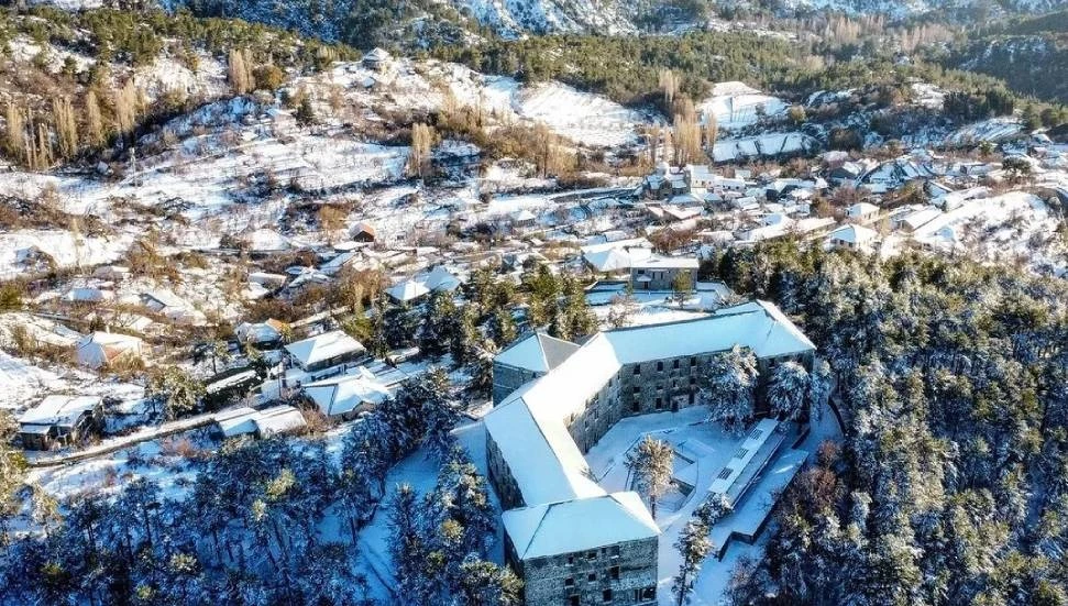 Trodos Dağları, yeniden bembeyaz oldu!