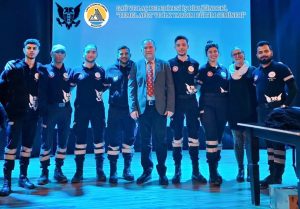 GAÜ ve LAÇ Belediyesi iş birliğinde, “Temel Afet ve İlk Yardim Eğitim Semineri” düzenlendi