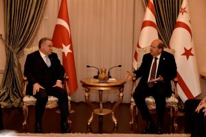 Cumhurbaşkanı Tatar, Türkiye Cumhuriyeti Gençlik ve Spor Bakanı Bak’ı kabul etti…Tatar: “Gençliğimize hak ettikleri imkanları vermek bizlerin görevi ve sorumluluğudur”