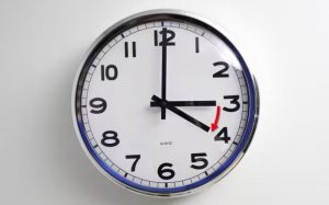 Yaz saati uygulaması, pazar günü başlıyor