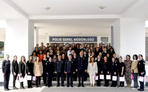 Polis Genel Müdürü Kuni, PGM-Bölüm Müdürlükleri’nde çalışan kadın polis mensupları ile bir araya geldi