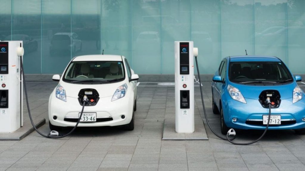 Çin, elektrikli araç satışlarında rekor kırdı! Peki nasıl?