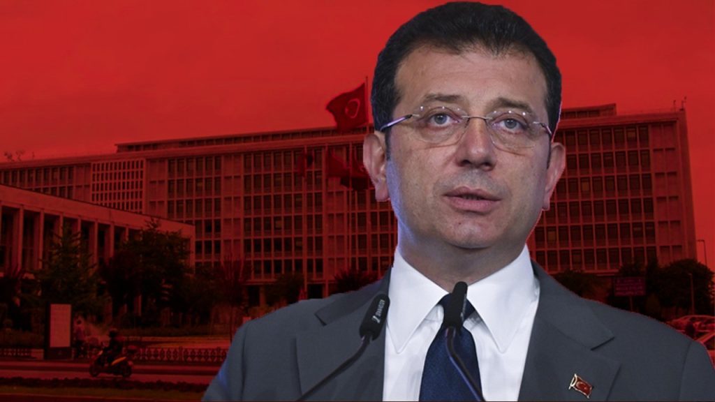 İstanbul Büyükşehir Belediye Başkanı İmamoğlu’nun yolsuzluk ve terör suçlamalarıyla gözaltına alındığı soruşturma sürüyor