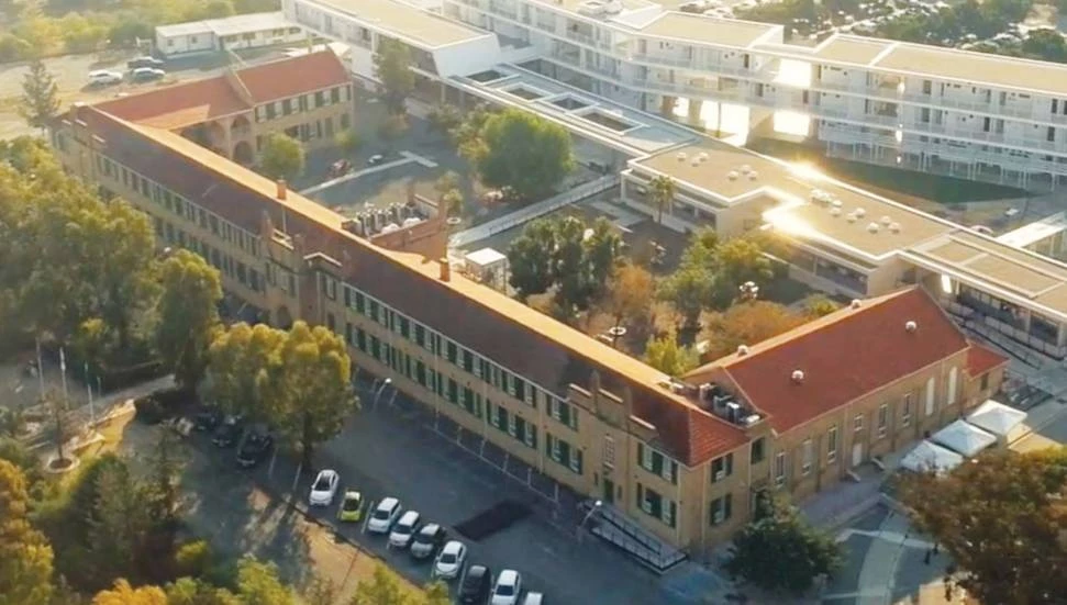 Güney Kıbrıs’taki İngiliz Okulu Yönetim Kurulu’nda 4 istifa!