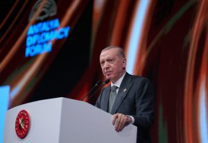 TC Cumhurbaşkanı Erdoğan:Kıbrıs Türkü’nün egemen eşitliğinin tescili çabamızı sabırla sürdüreceğiz
