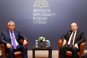 Cumhurbaşkanı Tatar, TÜRSOY Genel Sekreteri Sultan Raev ile görüştü