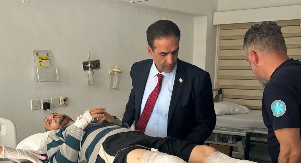 Çalışma Bakanı Gardiyanoğlu, trafik kazasında yaralanan engelli bireyleri ziyaret etti