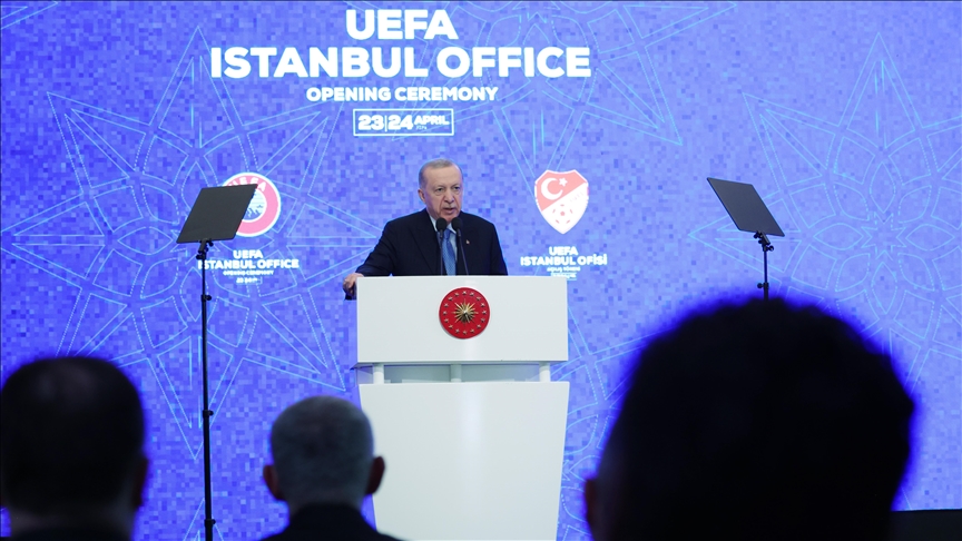 Erdoğan: Deprem günlük siyasete alet edilemez