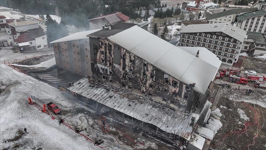 Uludağ’da otel yangını: Hayatını kaybedenlerin sayısı üçe yükseldi
