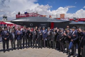 Kıbrıs Barış Harekatı gazileri TEKNOFEST KKTC’yi ziyaret etti