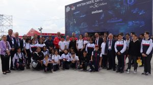 Çavuşoğlu, TEKNOFEST KKTC’nin ikinci gününde öğrencilerle buluştu