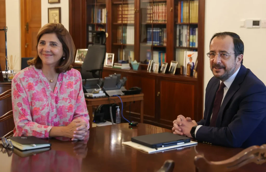 Holguin: “Cenevre’de mutabakata varılan GYÖlerle ilgili somut ilerleme sağlamayı hedefliyoruz”