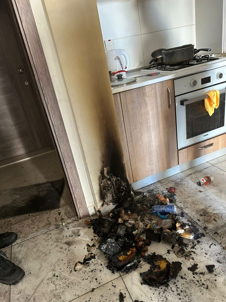 Lefkoşa’da bir evin mutfağında yangın…