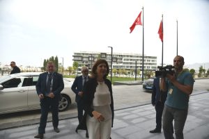 Cumhurbaşkanı Tatar, Holguin’i kabul etti