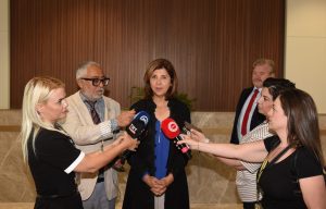 Tatar- Holguin görüşmesi tamamlandı… Holguin, yarın Hristodulidis ve ticaret odalarıyla görüşecek