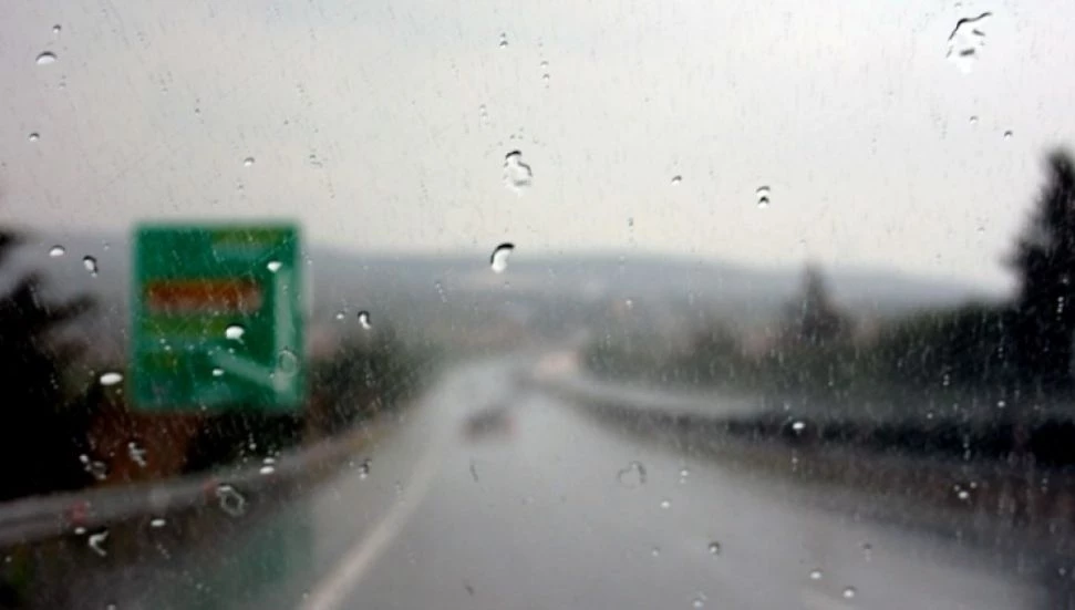 Fırtına ve dolu yağışı Güney Kıbrıs’ta da etkili oldu