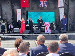 Ataoğlu: Kıbrıs Türk kimliği  Londra’da gururla yaşatılıyor”