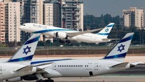 İsrail, hava sahasını yeniden uçuşlara açtı