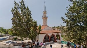 Kültürel Miras Teknik Komitesi, Limasol bölgesinde bulunan Evdim (Düzkaya) köyündeki tarihi caminin koruma çalışmasını tamamladı