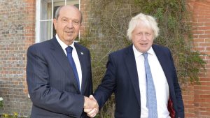 Cumhurbaşkanı Tatar, Birleşik Krallık eski Başbakanı Boris Johnson ile görüştü