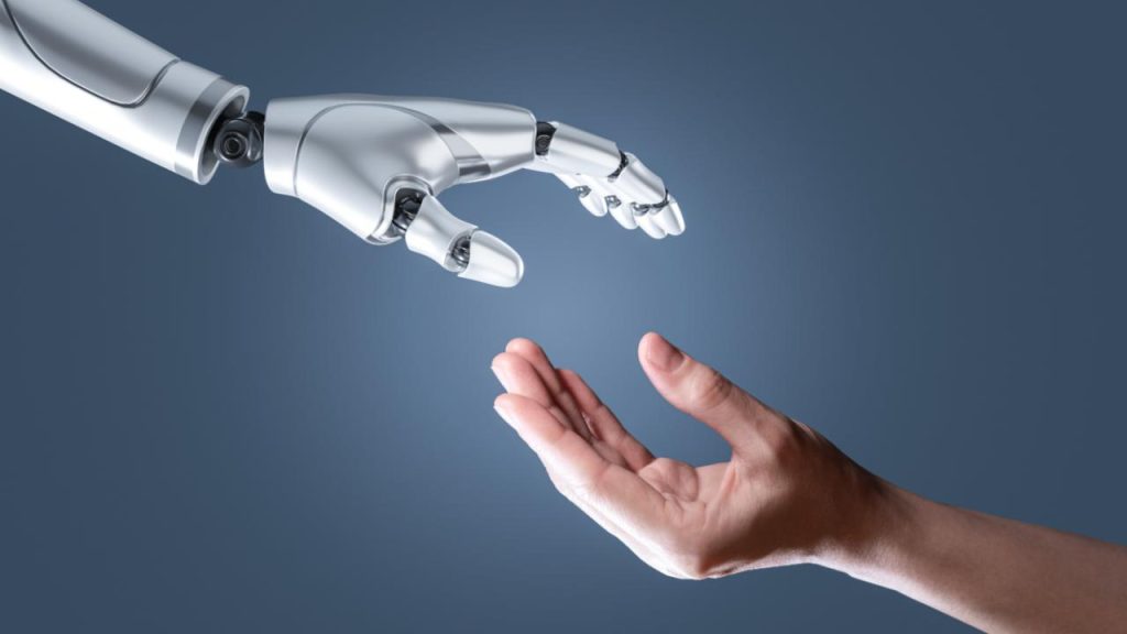 Instagram ve WhatsApp, kullanıcıları ile konuşmaya başlayacak