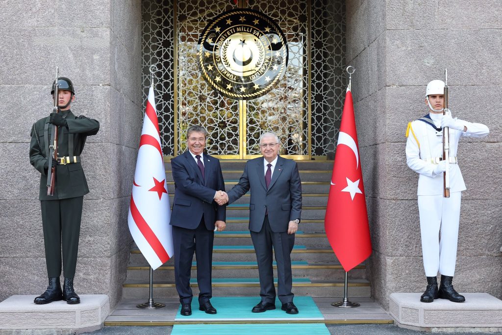 TC Milli Savunma Bakanı Güler ile Başbakan Üstel bir araya geldi