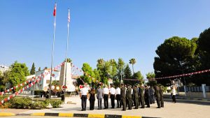 20 Temmuz Barış Harekatı’nın 51’inci yıl dönümü;Lefkoşa’daki ilk tören Şehitler Anıtı önünde düzenlendi