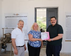 Yalvaç Belediye Başkanı Kodal, Mehmetçik’te…