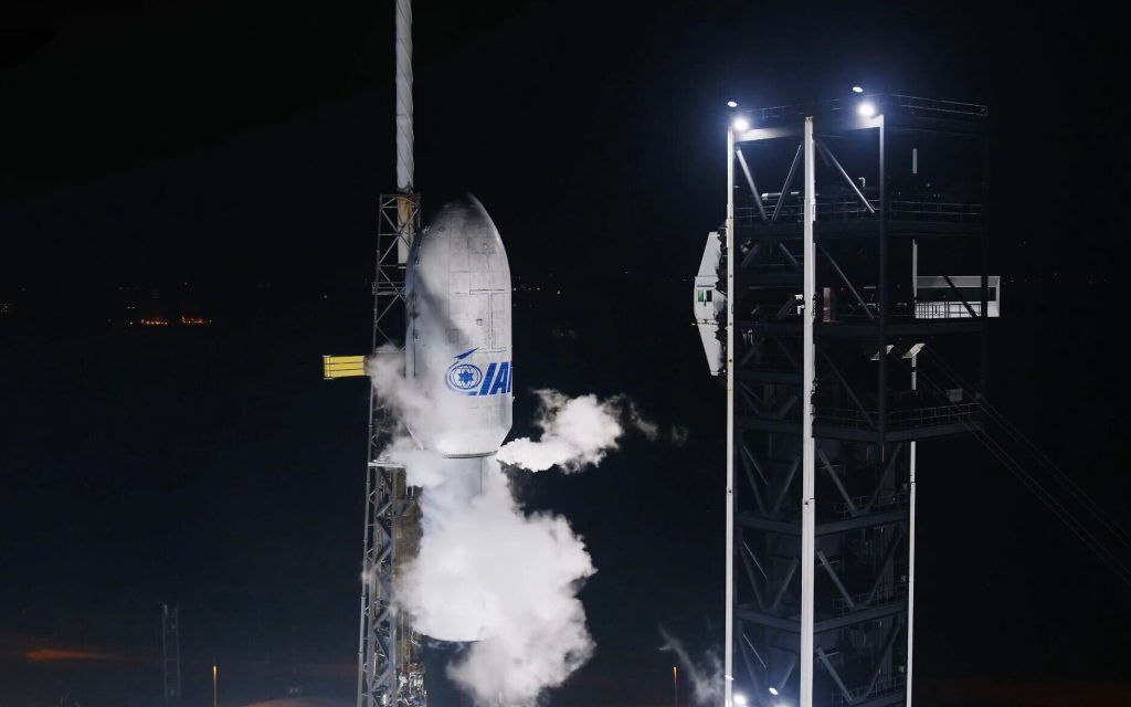 İsrail, Elon Musk’ın SpaceX şirketi aracılığıyla “Dror 1” iletişim uydusunu uzaya fırlattı