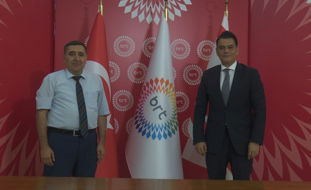 Azerbaycan Basın Konseyi Genel Sekreteri İsmailov, BRTK Yönetim Kurulu Başkanı Tokel ile görüştü