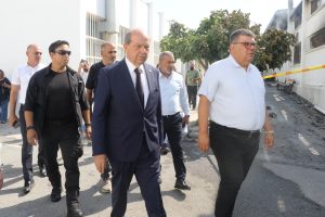 Tatar, Gümrük ve Rüsumat Dairesi’ne ait antrepodaki yangınla ilgili bilgi aldı