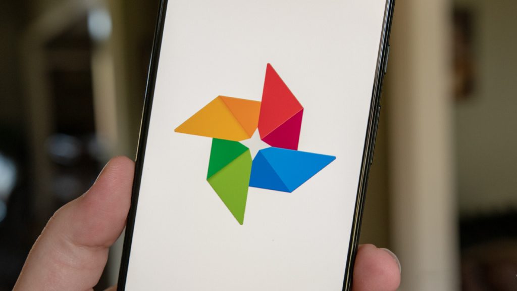 Google Fotoğraflar tanıdık bir özellik kazandı