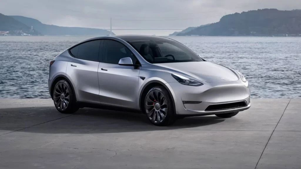 Tesla LG bataryaları alarm veriyor!