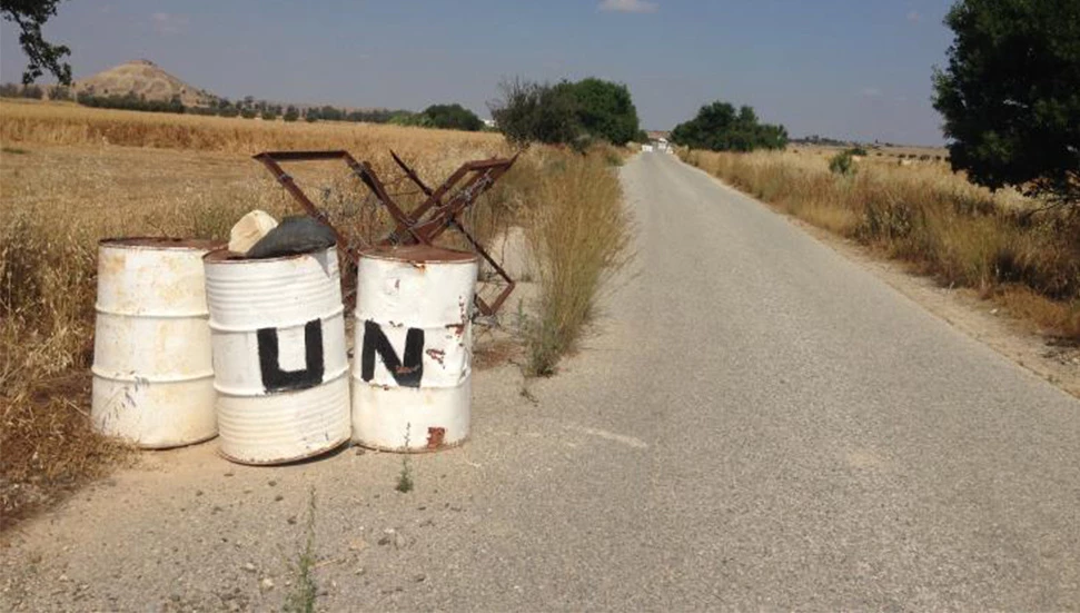Güney Kıbrıs’ta 32 yaşındaki bir Kıbrıslı Rum yanlışlıkla Kuzey Kıbrıs’a geçtiğini iddia etti