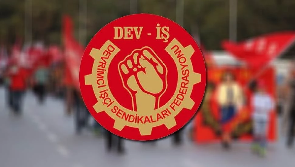DEV-İŞ, yabancı işçilere ücret kesintisi yapılmasına izin veren yasa değişikliğini yargıya taşıyacak