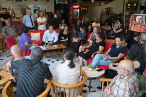 LTB Başkanı Harmancı, İplik Pazarı bölgesinde yayalaştırma çalışması öncesi esnafla bir araya geldi