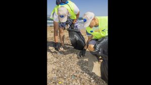 Yeniboğaziçi’nde sahil temizleme etkinliği gerçekleştirildi