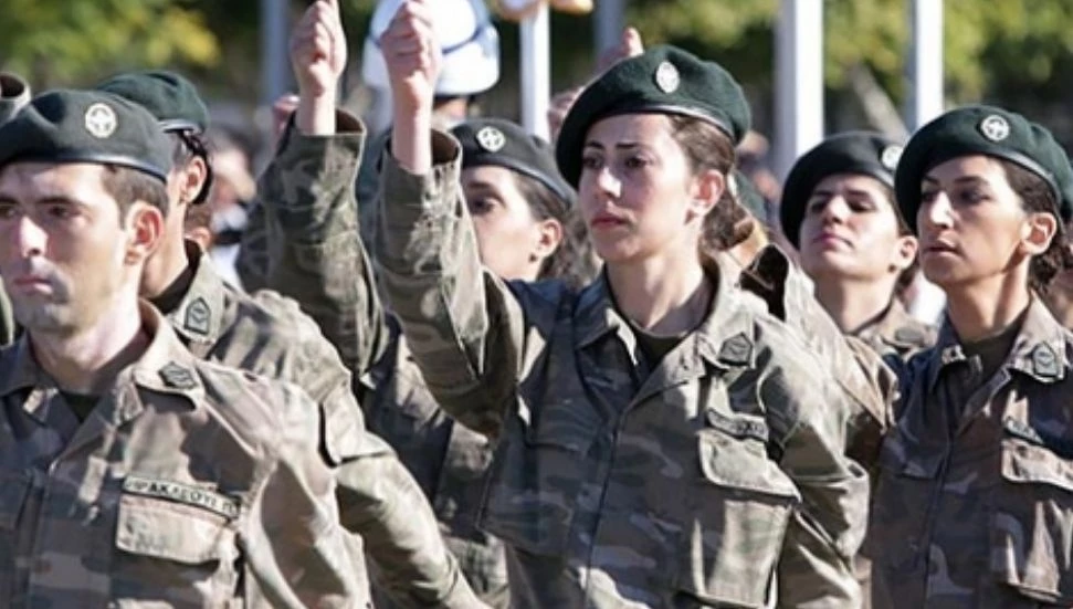 Güney’de kadınlara askerlik yolu açıldı!