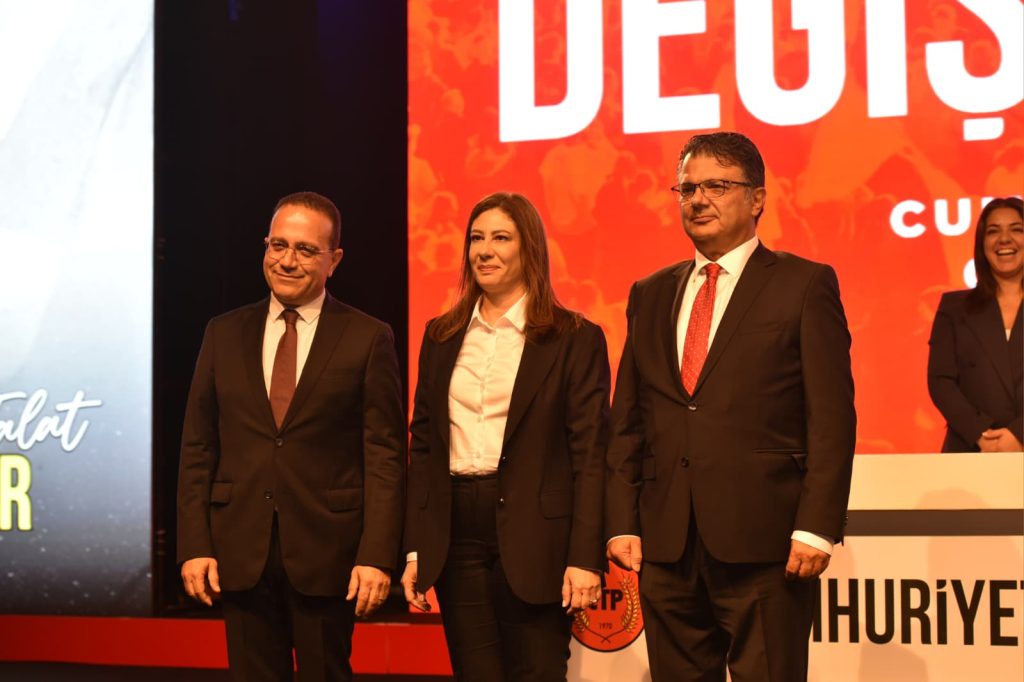 CTP’nin 30’uncu Olağanüstü Kurultayı’nda 10 maddelik karar tasarısı onaylandı