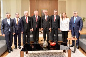 Cumhurbaşkanı Erhürman, TBMM heyetini kabul etti