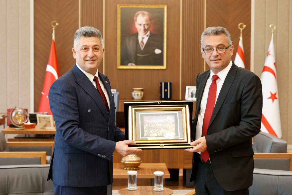 Cumhurbaşkanı Erhürman, Sivil Savunma Teşkilatı Başkanı Balaban’ı kabul etti